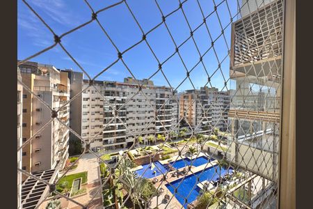 Apartamento à venda com 83m², 3 quartos e 1 vaga Apartamento à venda com 83m², 3 quartos e 1 vagaQuarto 1 - Vista