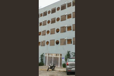 Apartamento à venda com 37m², 1 quarto e sem vaga Apartamento à venda com 37m², 1 quarto e sem vagaFachada
