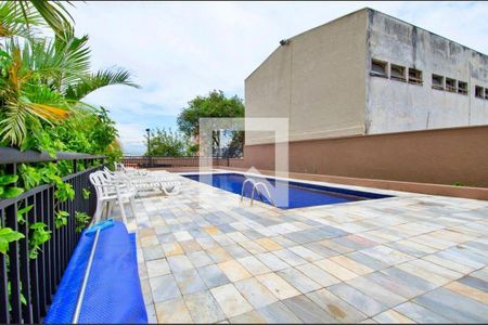 Apartamento para alugar com 75m², 3 quartos e 1 vagaÁrea comum - Piscina