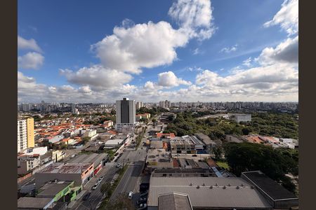 Apartamento para alugar com 75m², 3 quartos e 1 vagaVista da suíte 