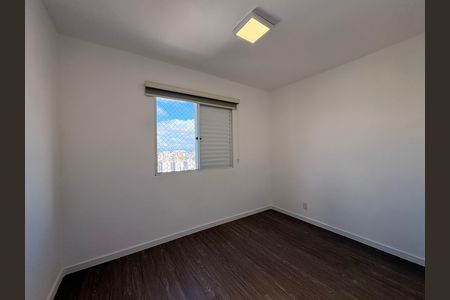 Apartamento para alugar com 75m², 3 quartos e 1 vagaQuarto 2