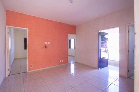 Sala de apartamento para alugar com 2 quartos, 96m² em Colubandê, São Gonçalo