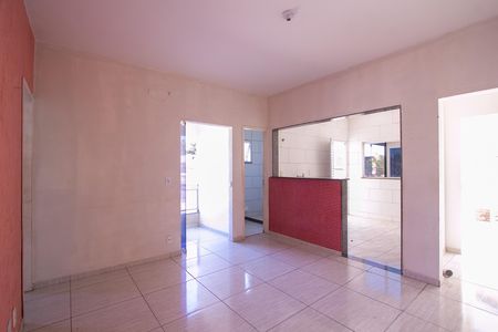Sala de apartamento para alugar com 2 quartos, 96m² em Colubandê, São Gonçalo