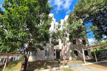 Apartamento à venda com 49m², 2 quartos e 1 vagaFachada do Prédio