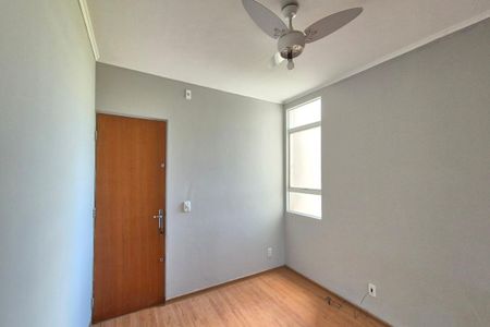 Sala de apartamento à venda com 2 quartos, 49m² em Parque São Jorge, Campinas