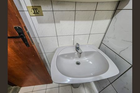 Apartamento para alugar com 81m², 2 quartos e 1 vaga Apartamento para alugar com 81m², 2 quartos e 1 vagaBanheiro Social
