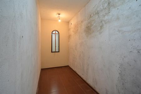 Casa para alugar com 320m², 5 quartos e 2 vagas Casa para alugar com 320m², 5 quartos e 2 vagasCloset da suíte