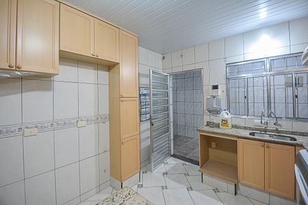 Casa para alugar com 320m², 5 quartos e 2 vagas Casa para alugar com 320m², 5 quartos e 2 vagasCozinha