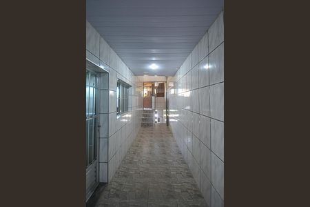 Casa para alugar com 320m², 5 quartos e 2 vagas Casa para alugar com 320m², 5 quartos e 2 vagasCorredor