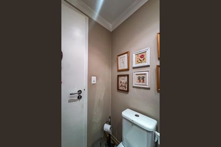 Apartamento para alugar com 240m², 3 quartos e 3 vagasLavabo