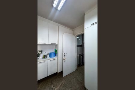 Apartamento para alugar com 240m², 3 quartos e 3 vagasÁrea de Serviço