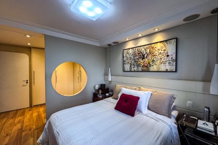 Apartamento para alugar com 240m², 3 quartos e 3 vagasSuíte 1