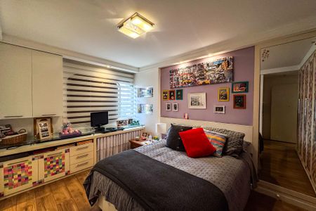 Apartamento para alugar com 240m², 3 quartos e 3 vagasSuíte 2