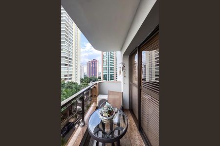 Apartamento para alugar com 240m², 3 quartos e 3 vagasVaranda da Sala