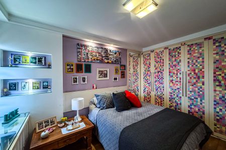 Apartamento para alugar com 240m², 3 quartos e 3 vagasSuíte 2