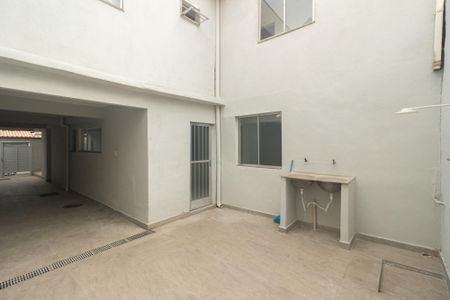 Casa à venda com 214m², 5 quartos e 4 vagas Casa à venda com 214m², 5 quartos e 4 vagasÁrea de Serviço