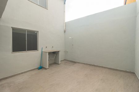 Casa à venda com 214m², 5 quartos e 4 vagas Casa à venda com 214m², 5 quartos e 4 vagasÁrea de Serviço