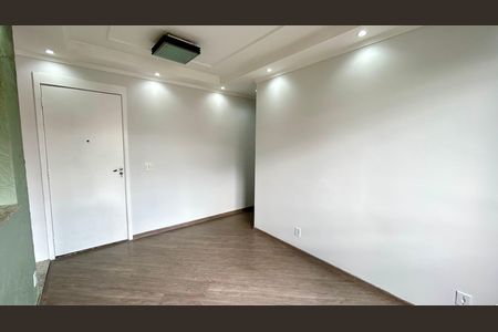 Sala de apartamento para alugar com 2 quartos, 48m² em Ponte Grande, Guarulhos