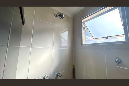 Apartamento para alugar com 48m², 2 quartos e 1 vaga Apartamento para alugar com 48m², 2 quartos e 1 vagaBanheiro