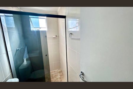 Apartamento para alugar com 48m², 2 quartos e 1 vaga Apartamento para alugar com 48m², 2 quartos e 1 vagaBanheiro