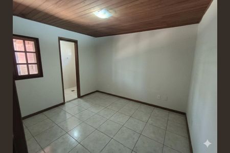Casa de condomínio para alugar com 214m², 4 quartos e 4 vagasQuarto
