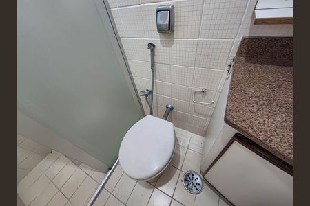 Apartamento para alugar com 93m², 2 quartos e 2 vagas Apartamento para alugar com 93m², 2 quartos e 2 vagasBanheiro Social