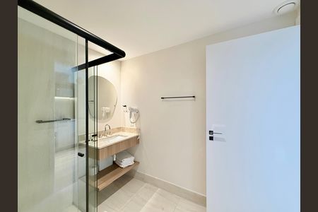 Apartamento à venda com 32m², 1 quarto e sem vagaBanheiro 