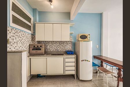 Apartamento para alugar com 155m², 2 quartos e 2 vagas Apartamento para alugar com 155m², 2 quartos e 2 vagasCozinha