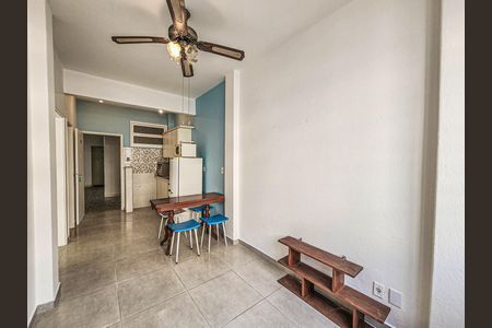 Sala de apartamento para alugar com 2 quartos, 155m² em Jardim Beira Rio, Jacareí