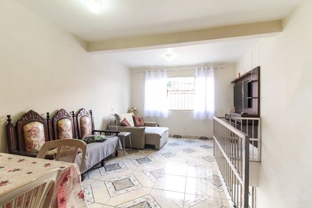Sala de casa para alugar com 2 quartos, 198m² em Lageado, Ferraz de Vasconcelos