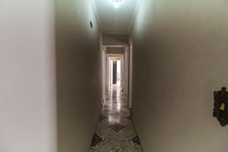 Casa para alugar com 198m², 2 quartos e 1 vaga Casa para alugar com 198m², 2 quartos e 1 vagaCorredor