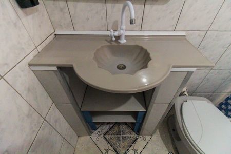 Casa para alugar com 198m², 2 quartos e 1 vaga Casa para alugar com 198m², 2 quartos e 1 vagaBanheiro