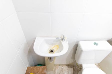 Apartamento para alugar com 45m², 2 quartos e 1 vaga Apartamento para alugar com 45m², 2 quartos e 1 vagaBanheiro