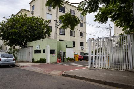 Apartamento para alugar com 45m², 2 quartos e 1 vaga Apartamento para alugar com 45m², 2 quartos e 1 vagaFachada