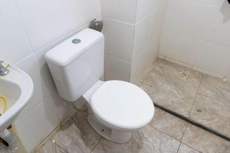 Apartamento para alugar com 45m², 2 quartos e 1 vaga Apartamento para alugar com 45m², 2 quartos e 1 vagaBanheiro
