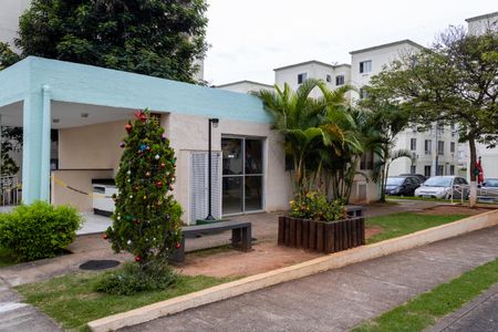 Apartamento para alugar com 45m², 2 quartos e 1 vaga Apartamento para alugar com 45m², 2 quartos e 1 vagaÁrea comum - Salão de festas