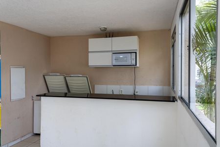 Apartamento para alugar com 45m², 2 quartos e 1 vaga Apartamento para alugar com 45m², 2 quartos e 1 vagaÁrea comum - Salão de festas