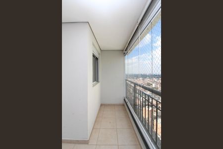 Varanda  de apartamento para alugar com 3 quartos, 70m² em Vila Suzana, São Paulo