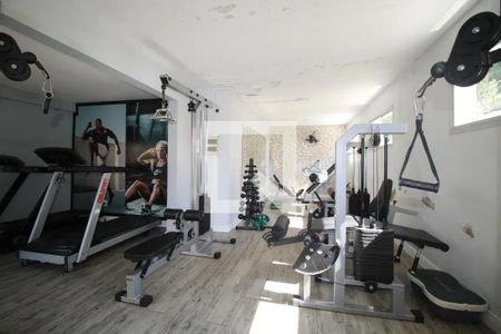 Apartamento à venda com 58m², 2 quartos e 1 vaga Apartamento à venda com 58m², 2 quartos e 1 vagaAcademia