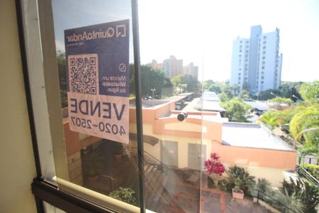 Apartamento à venda com 58m², 2 quartos e 1 vagaPlaquinha