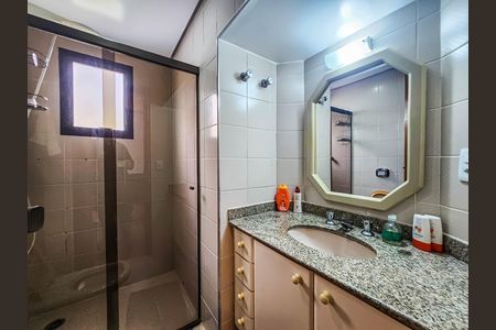 Apartamento para alugar com 85m², 2 quartos e 1 vaga Apartamento para alugar com 85m², 2 quartos e 1 vagaBanheiro Social