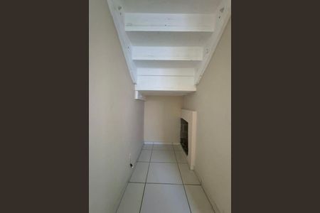 Casa à venda com 120m², 2 quartos e 3 vagas Casa à venda com 120m², 2 quartos e 3 vagasDespensa