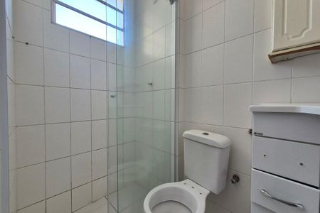 Casa à venda com 120m², 2 quartos e 3 vagas Casa à venda com 120m², 2 quartos e 3 vagasBanheiro