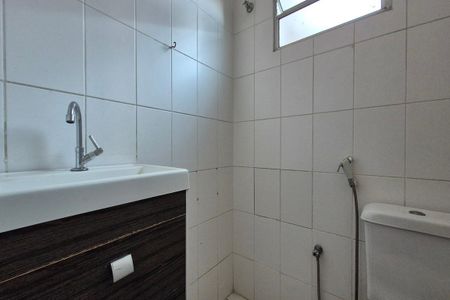 Casa à venda com 120m², 2 quartos e 3 vagas Casa à venda com 120m², 2 quartos e 3 vagasLavabo