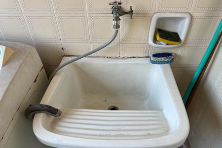 Apartamento para alugar com 74m², 2 quartos e 1 vagaÁrea de Serviço