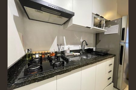 Apartamento à venda com 33m², 2 quartos e sem vaga Apartamento à venda com 33m², 2 quartos e sem vagaCozinha e Área de Serviço
