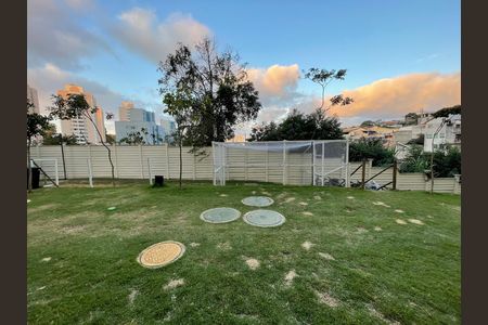 Vista da Sala de apartamento para alugar com 2 quartos, 33m² em Jardim Celeste, São Paulo