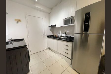Apartamento à venda com 33m², 2 quartos e sem vaga Apartamento à venda com 33m², 2 quartos e sem vagaCozinha e Área de Serviço