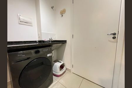 Apartamento à venda com 33m², 2 quartos e sem vaga Apartamento à venda com 33m², 2 quartos e sem vagaCozinha e Área de Serviço