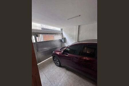 Casa de condomínio à venda com 203m², 2 quartos e 1 vaga Casa de condomínio à venda com 203m², 2 quartos e 1 vagaGaragem